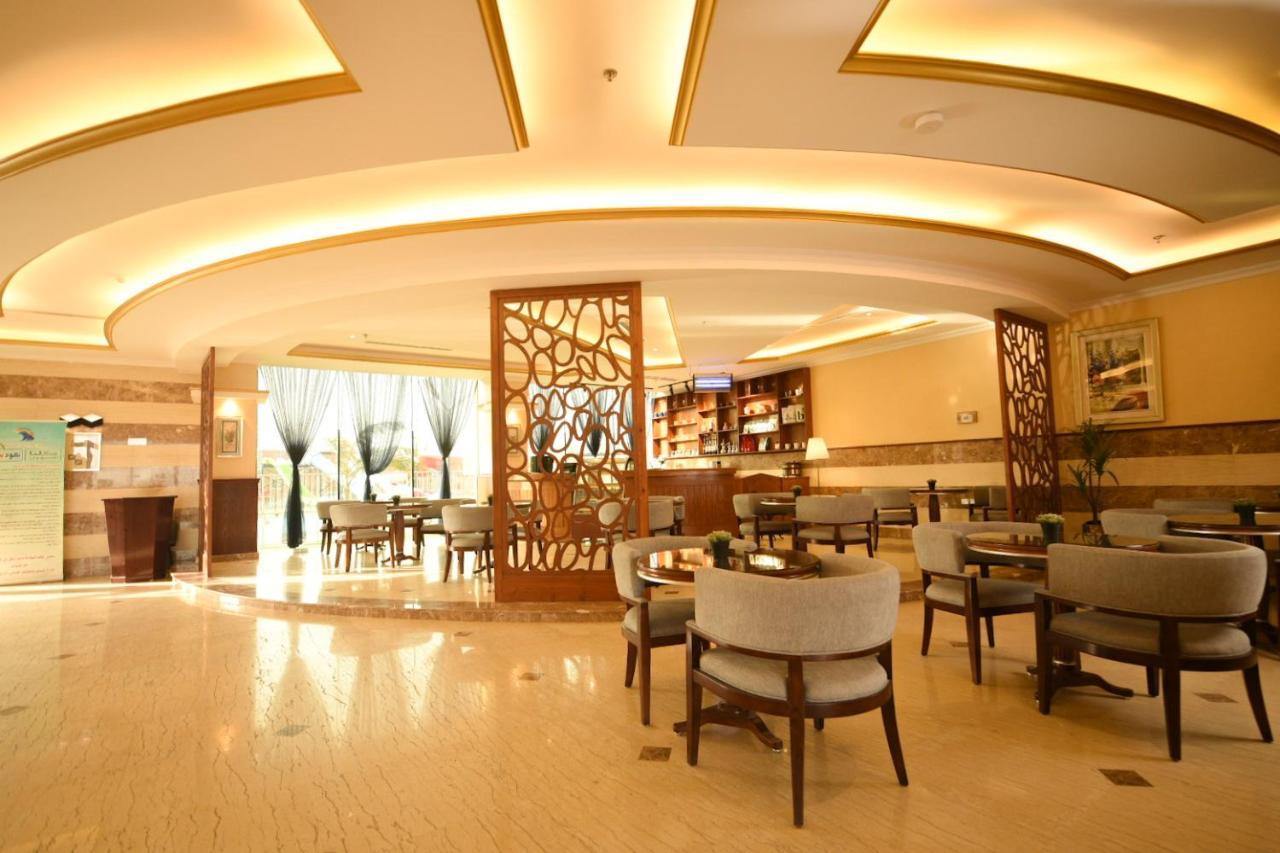 Hotel & Resort Golden Marina Янбу Экстерьер фото