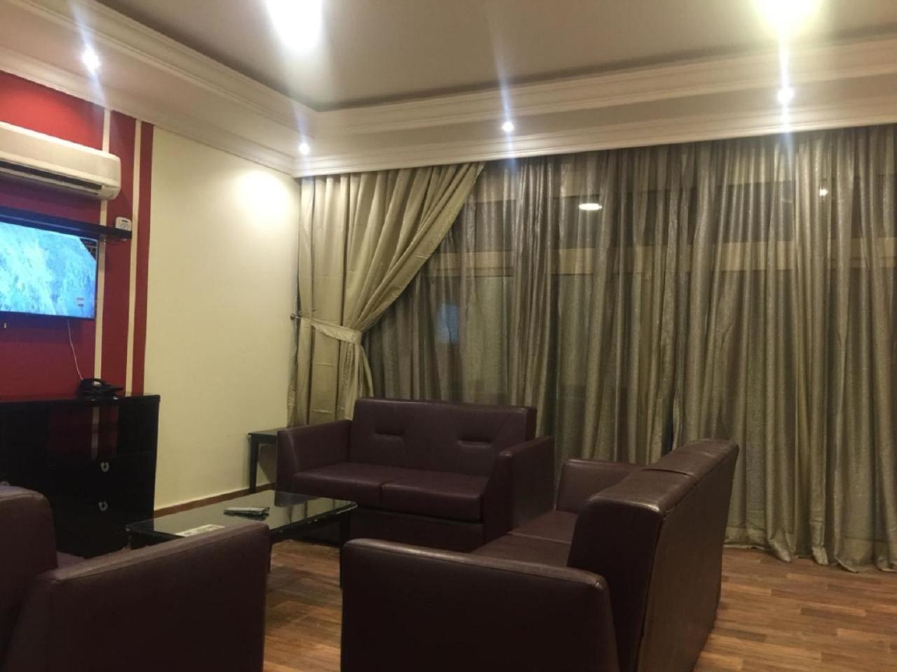 Hotel & Resort Golden Marina Янбу Экстерьер фото